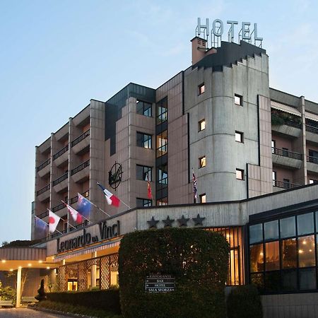 Best Western Hotel Leonardo Da Vinci Erba Dış mekan fotoğraf