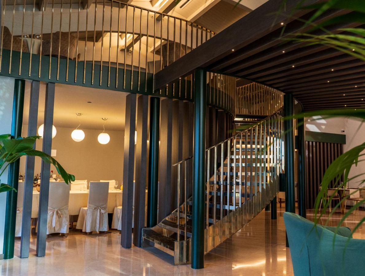 Best Western Hotel Leonardo Da Vinci Erba Dış mekan fotoğraf