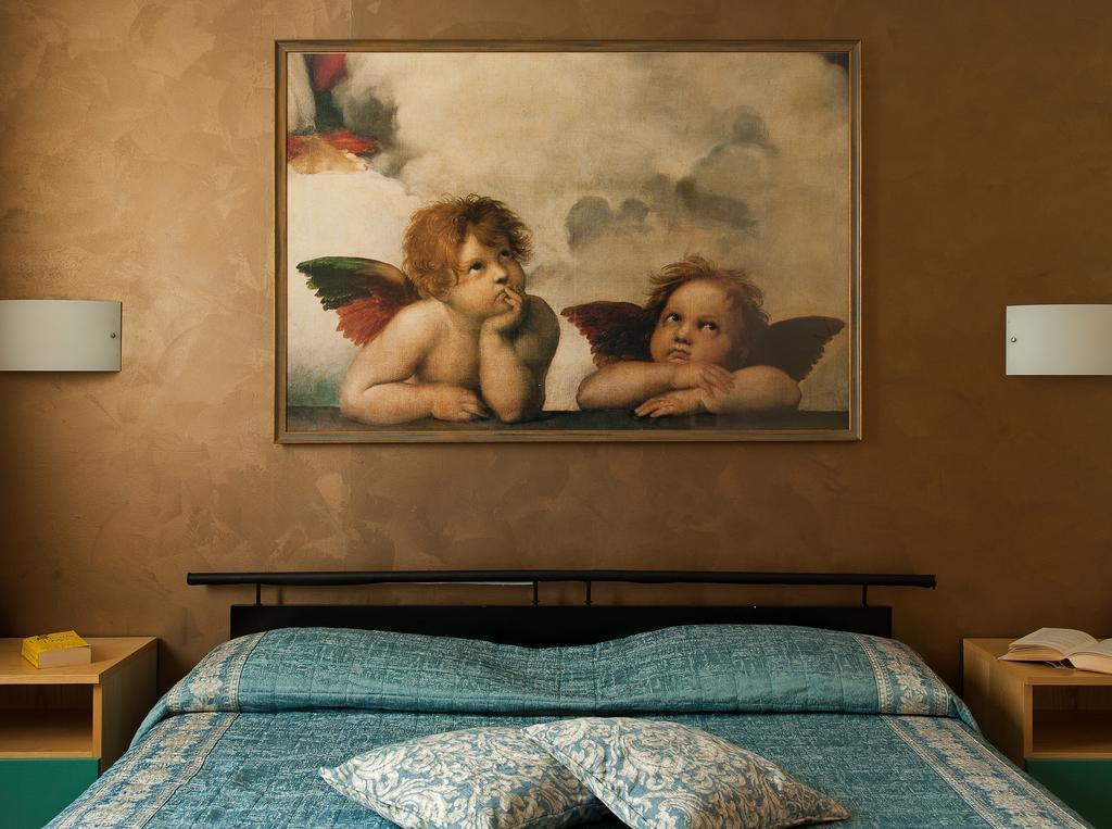 Best Western Hotel Leonardo Da Vinci Erba Dış mekan fotoğraf