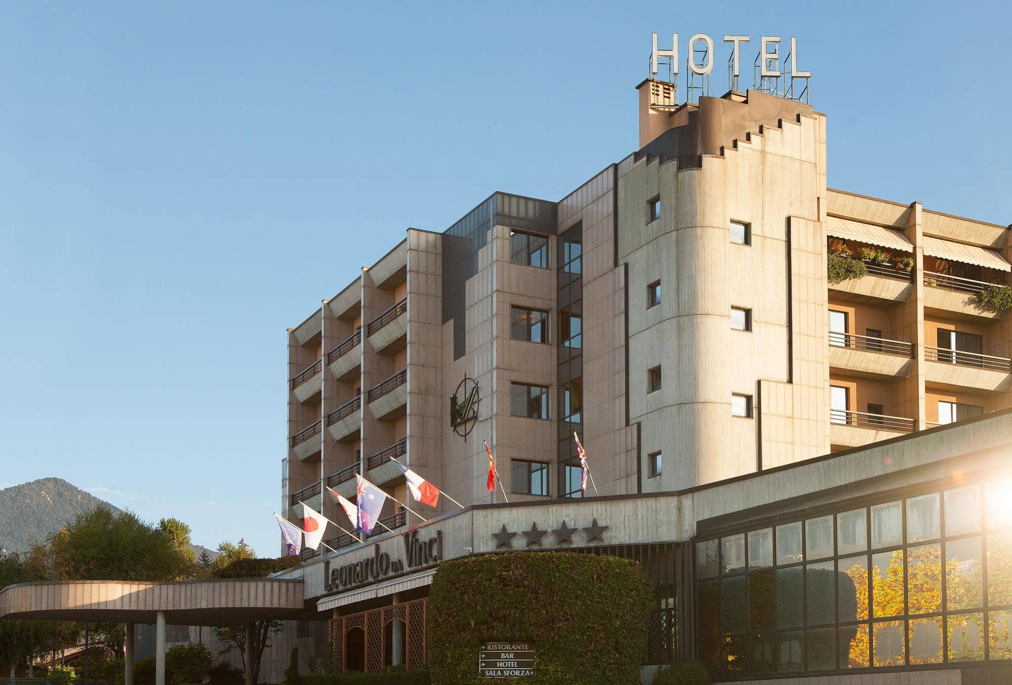 Best Western Hotel Leonardo Da Vinci Erba Dış mekan fotoğraf